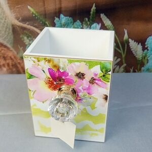 🏠 Floral Desk Pen Holder